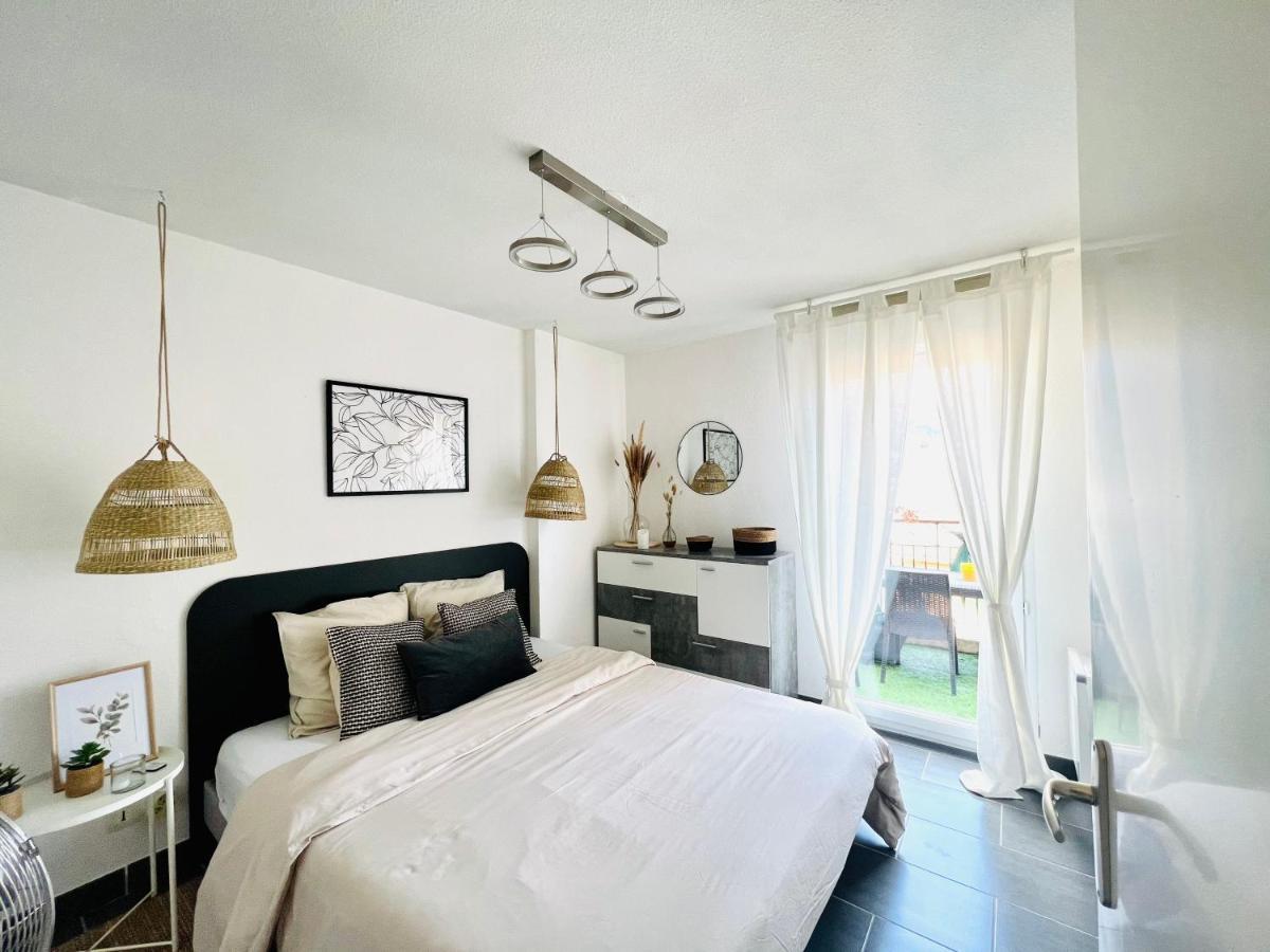 Les Jardins Des Senteurs - Appartement Prive Avec Piscine Et Parking 格拉斯 外观 照片